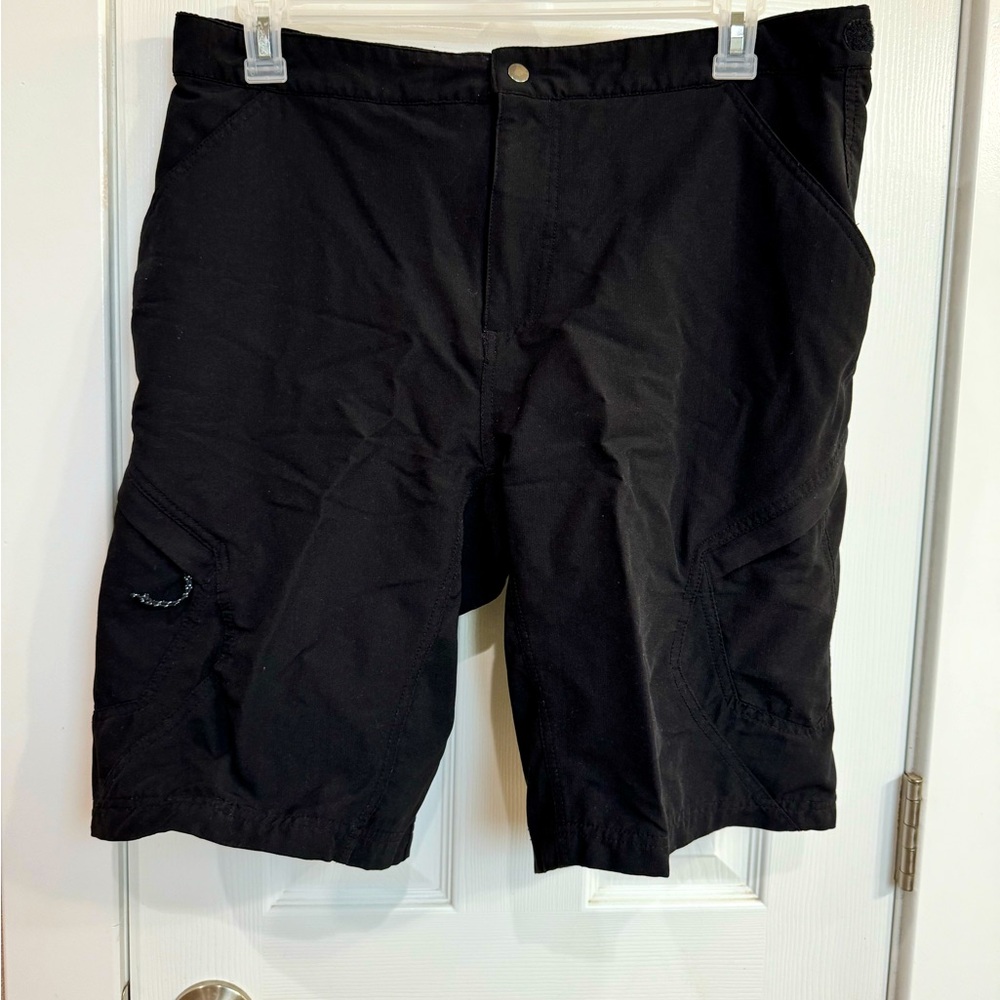 Novara mountain biking shorts